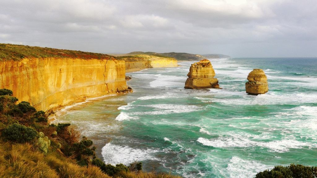 Great Ocean Road coastal cliffs – part of Sydney and Melbourne in 10 Days trip